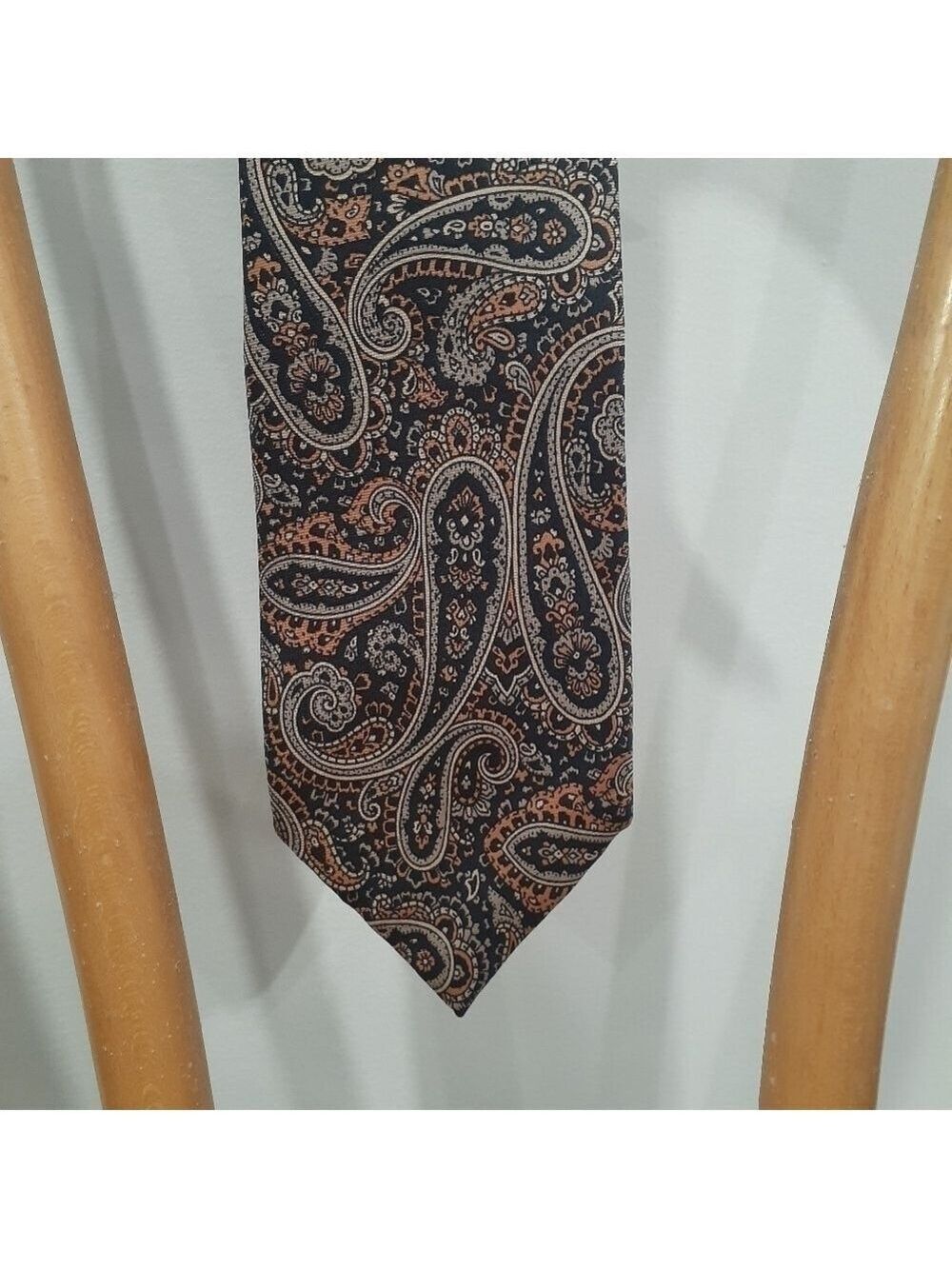 Vintage FRAME Paisley Silk Tie - Picture 2 of 8
